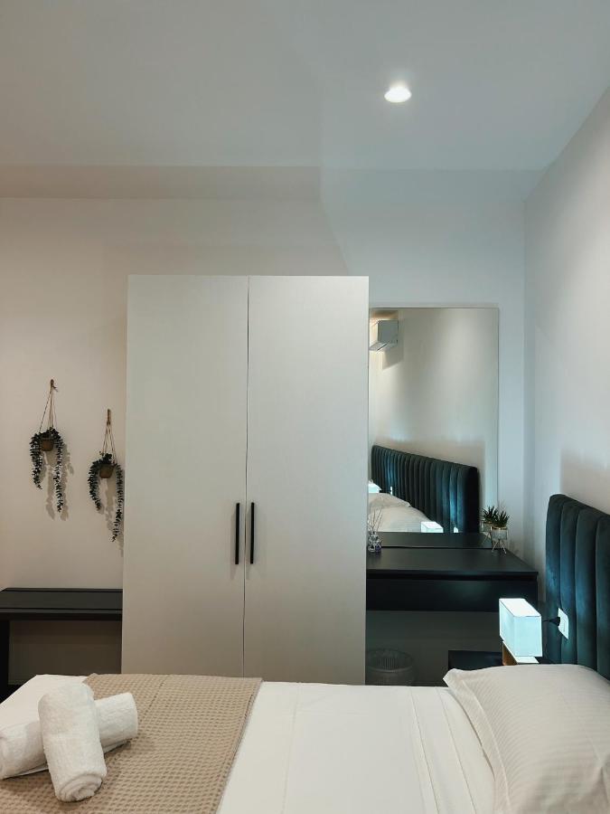 Clinton Tirana Inn Экстерьер фото