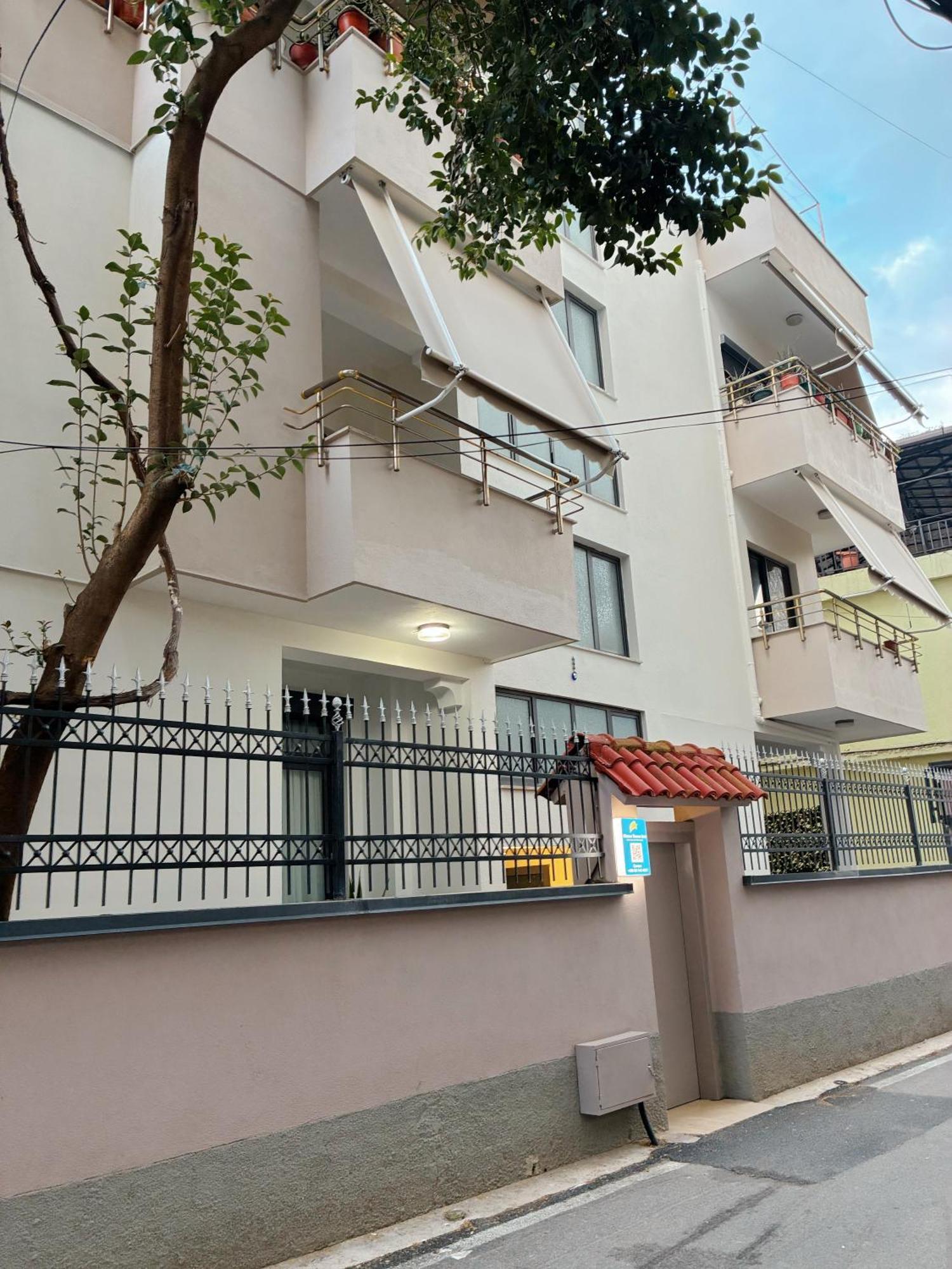 Clinton Tirana Inn Экстерьер фото